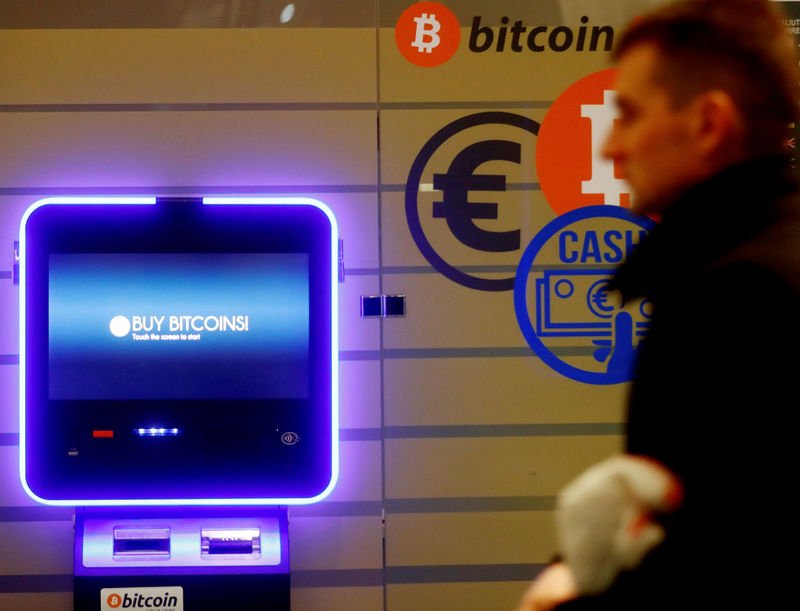 &copy; Reuters.  XLM Regains 30% in New Year, Bitcoin (BTC) Faces Problem, Shiba Inu (SHIB) Breaks Key Resistance: But Almost No Upside