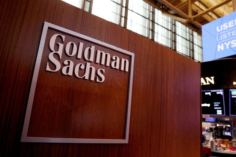Goldman shareholders OK executive pay packages, CEO warns of uncertain economic outlook