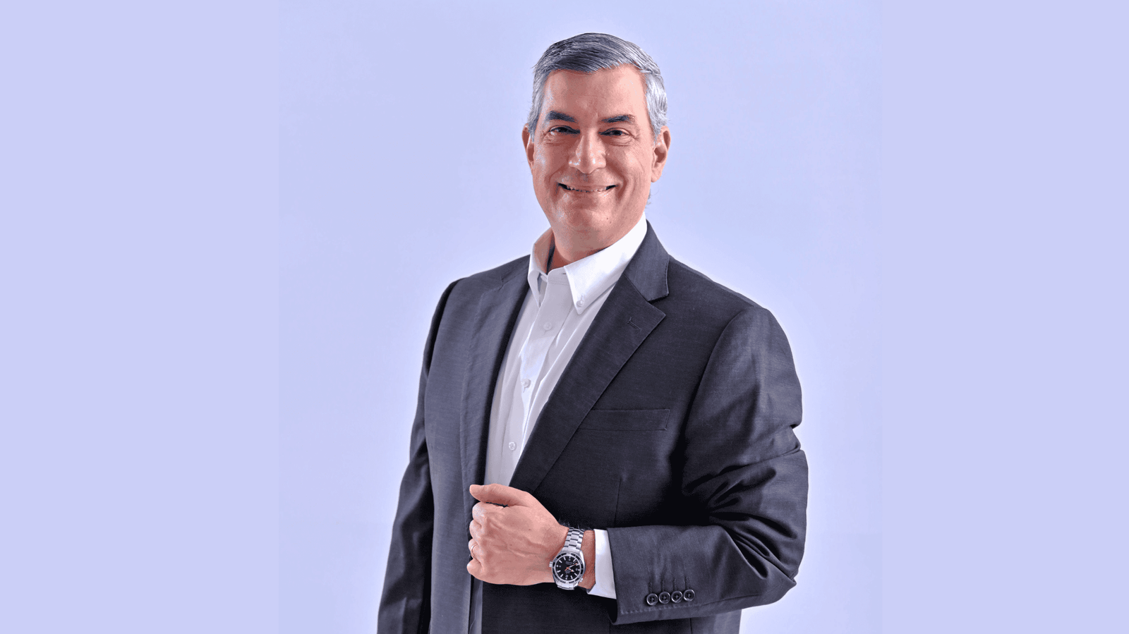 Rafael Ernesto Barrientos Interiano, Banco Cuscatlan